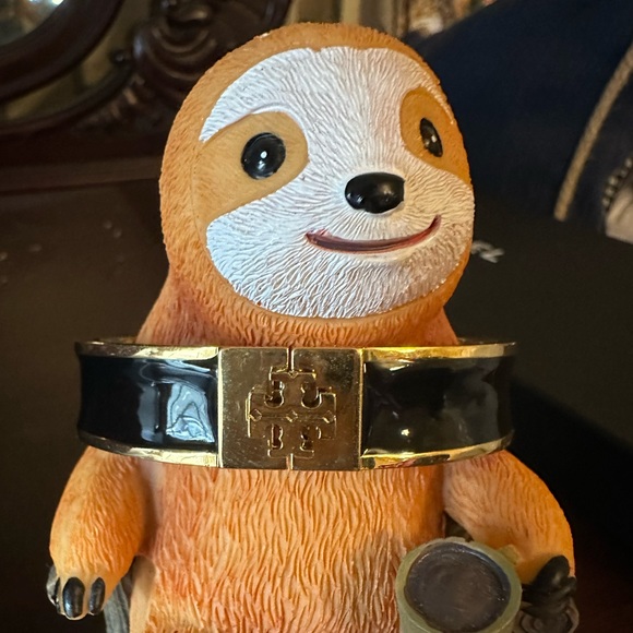 Tory Burch ❤️ Black Golden Kira Logo Bangle Bracelet - Picture 7 of 8